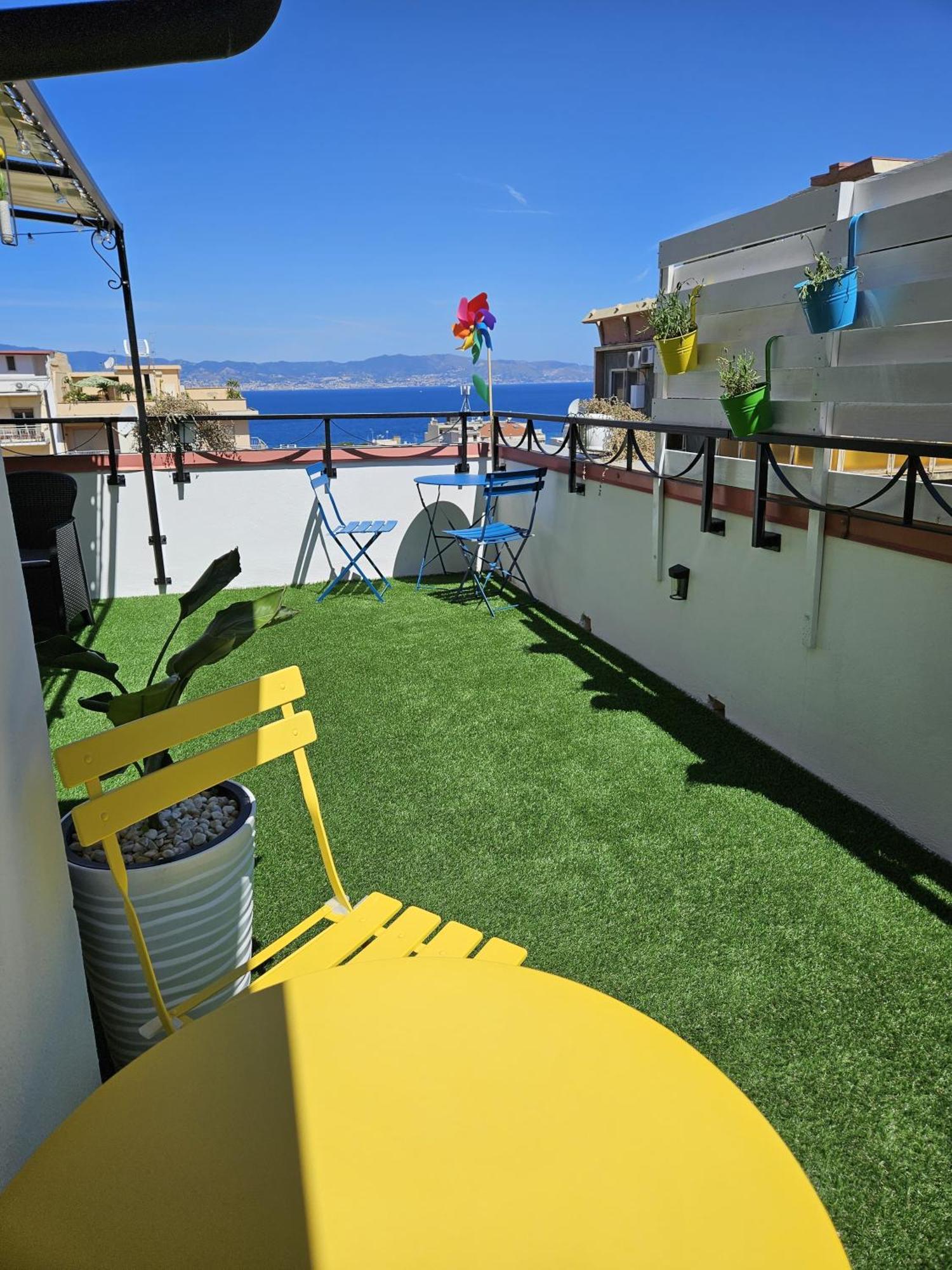 Fuori Squadro - In Centro Con Terrazza Relax Vista Mare