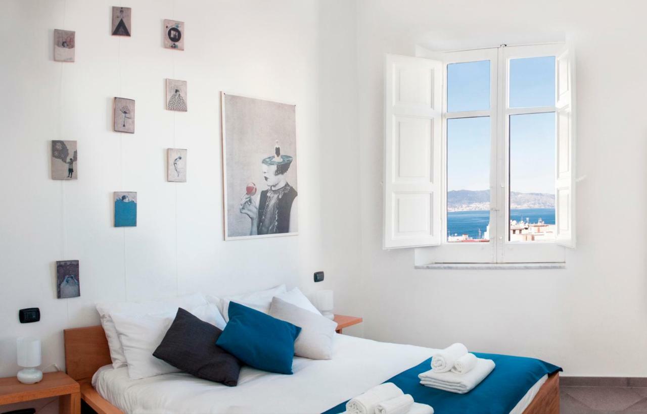 Fuori Squadro - In Centro Con Terrazza Relax Vista Mare Frühstückspension 3*